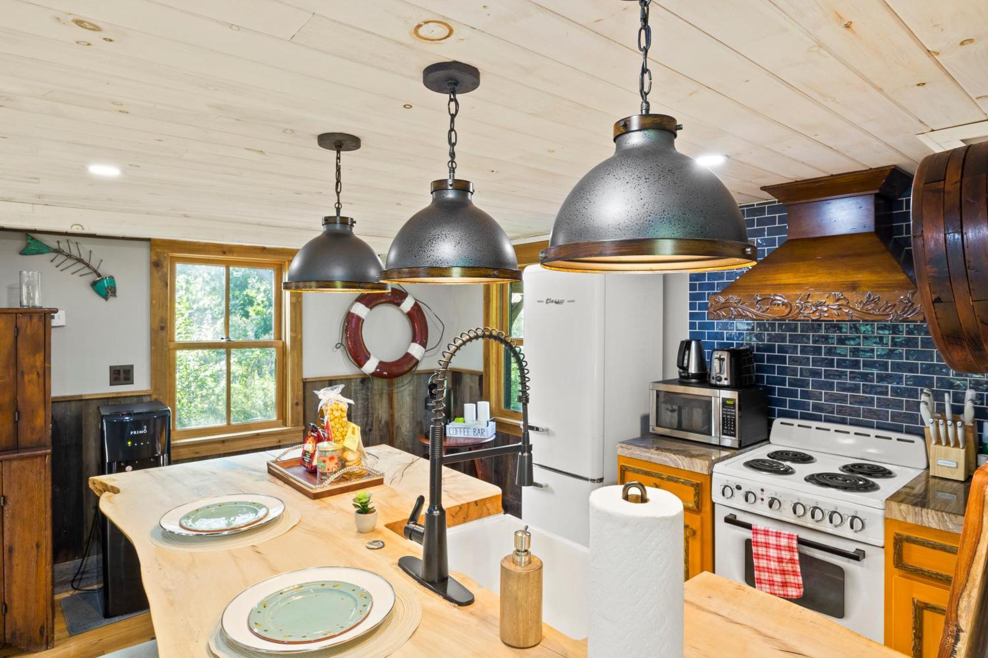 Cozy Two Bedroom On Canandaigua Hébergement de vacances Rushville